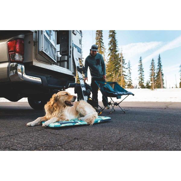 Ruffwear Basecamp™ Dog Bed in Sweeping Sage