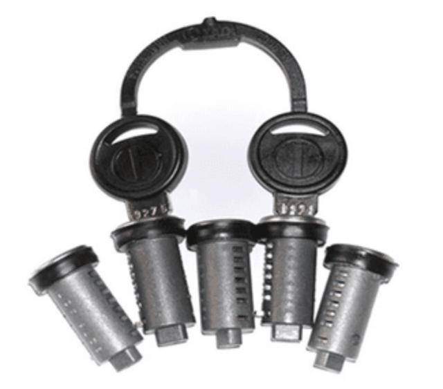 Zadi keys, locks and accessories