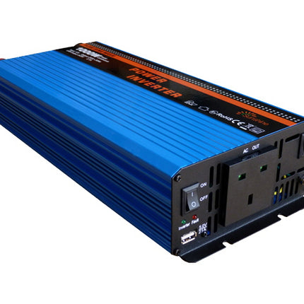 780W - 12V Off Grid Solar Kit - Power Inverter (Including Batteries)