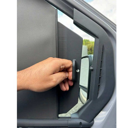 Remis V710 Ford Custom Cab Darkening System ≥2024