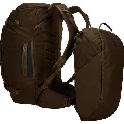 Thule Landmark 60L travel pack