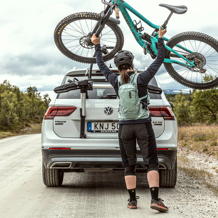 Thule OutWay Platform 2 cycle carrier Trunk bike rack 