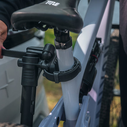 Thule VeloLite Towbar Bike Rack one cycle UK