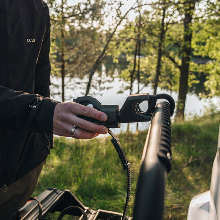 Thule VeloSpace 3  towbar-mounted bike rack