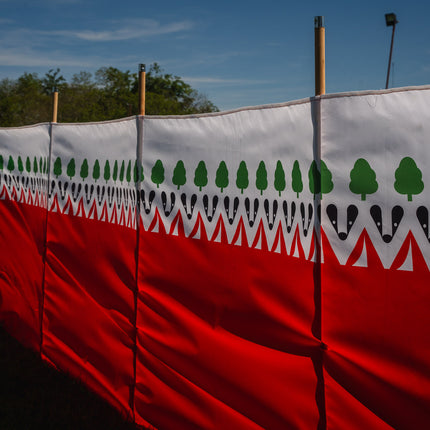 Olpro Witley 5 Pole Windbreak (Wooden Poles)