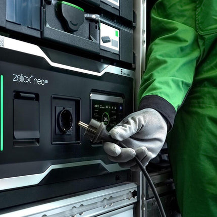 Eberspacher Zeliox NEO 4000-Full Installation ONLY @LAEVP Bristol BS30 5LU