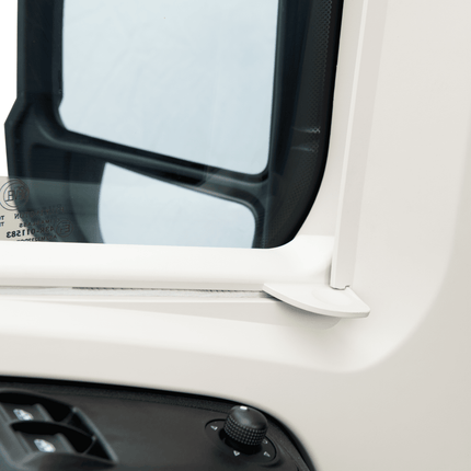 Dometic SP310 Side Darkening Blinds Ducato 07/21
